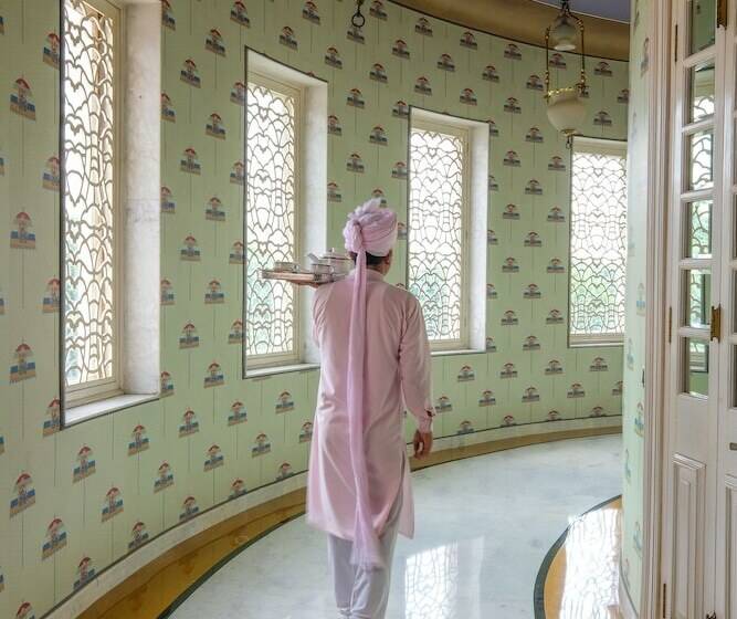 בית מלון כפרי Rajmahal Palace Raas