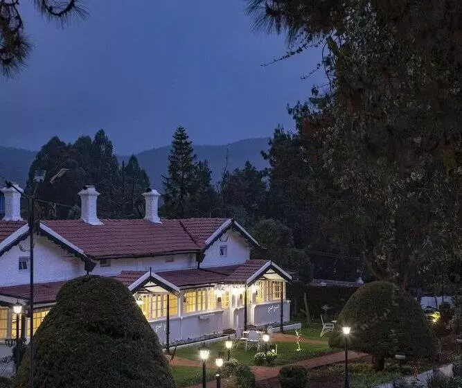 فندق Savoy  Ihcl Seleqtions