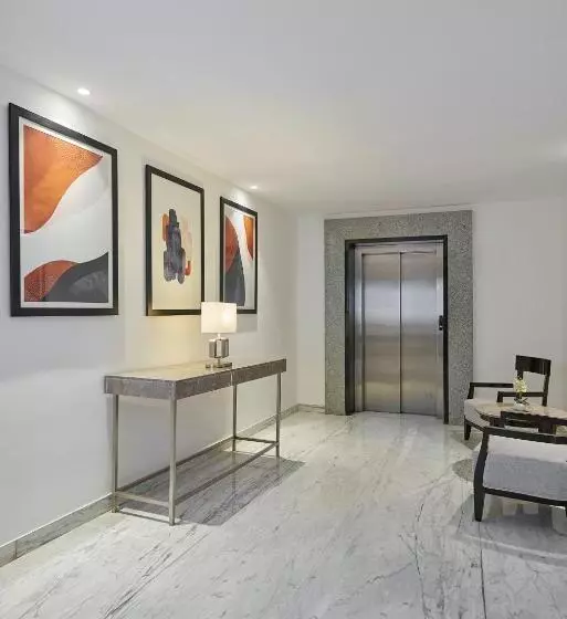 호텔 Southern Star Bangalore