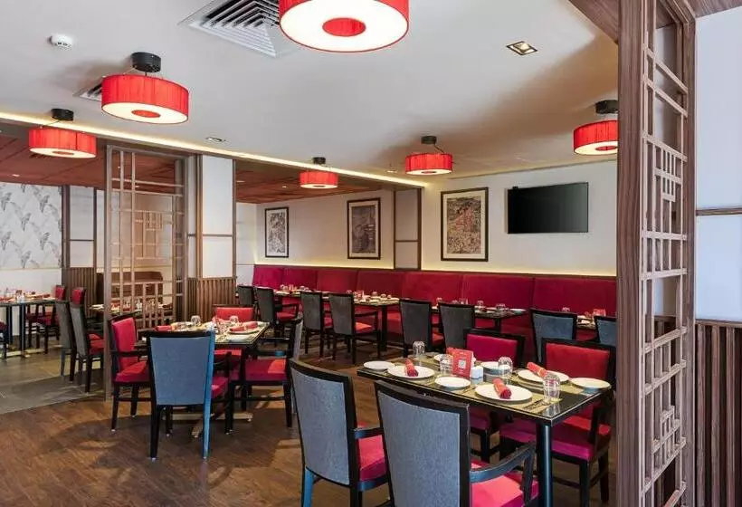 호텔 Southern Star Bangalore