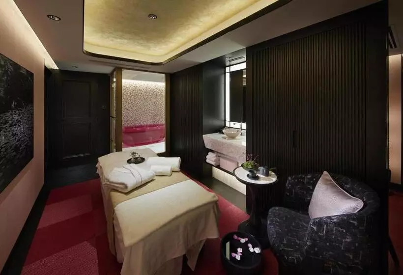 Fauchon Hotel Kyoto   A Member Of The Leading Hotels Of The World