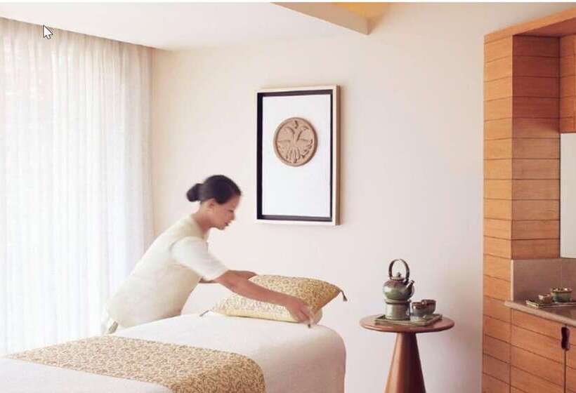 Отель Taj Bengal