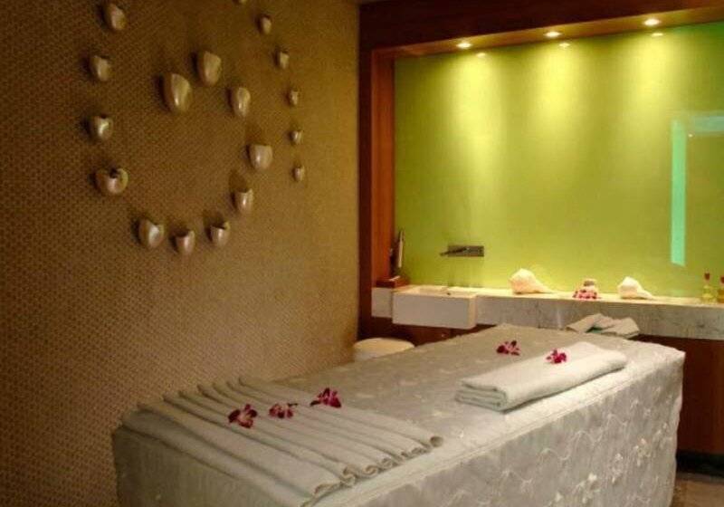 هتل The Park New Delhi