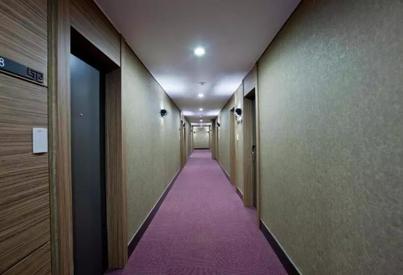 Hotel Central Tourist