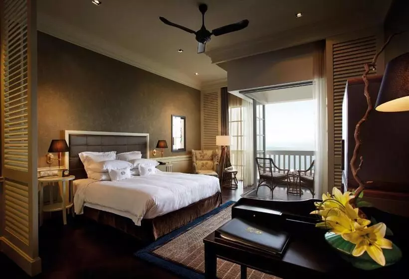 هتل Eastern And Oriental