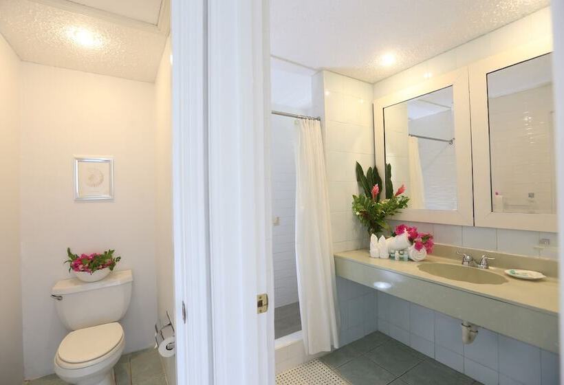 هتل Harmony Marina Suites