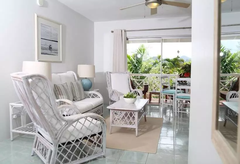 هتل Harmony Marina Suites