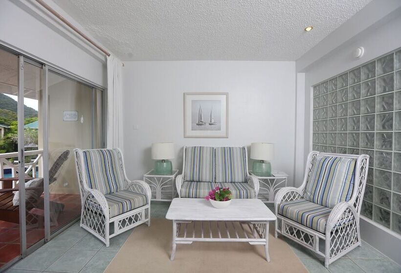 هتل Harmony Marina Suites