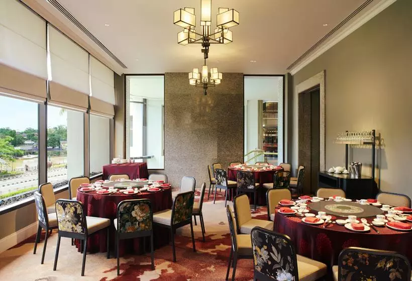 Hotel Hilton Kuching