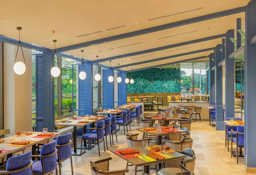 Hotel Hilton Kuching