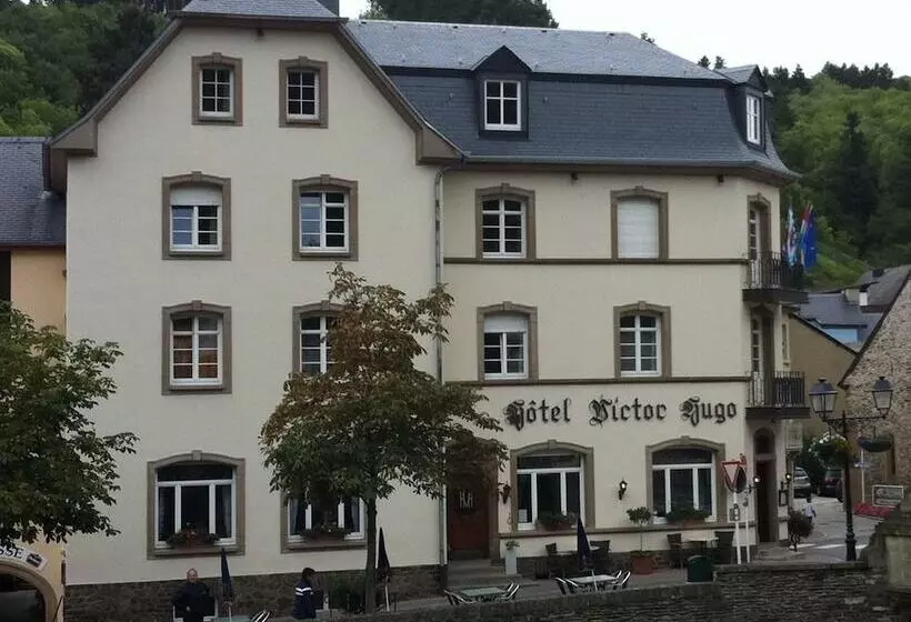هتل Hôtel   Restaurant  Victor Hugo
