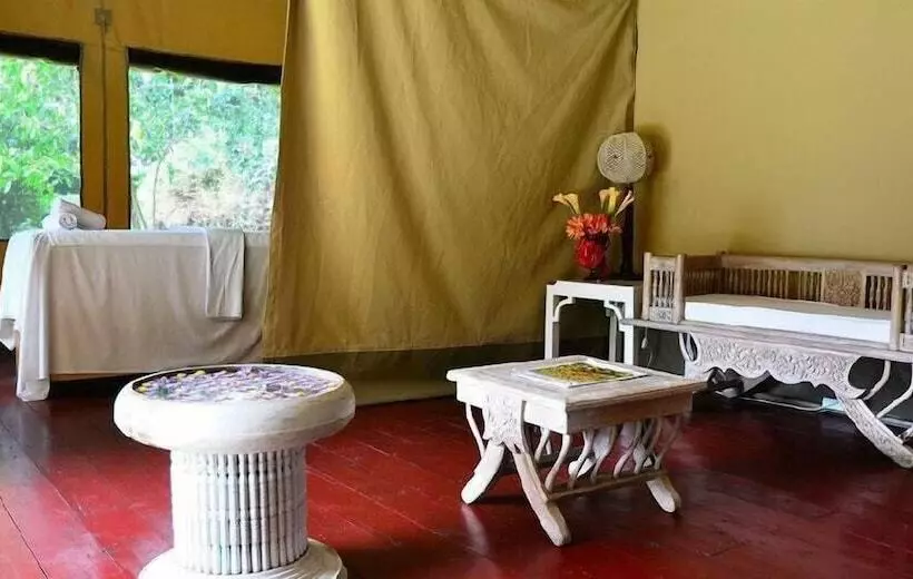 هتل Muthu Lake Naivasha Country Club, Naivasha