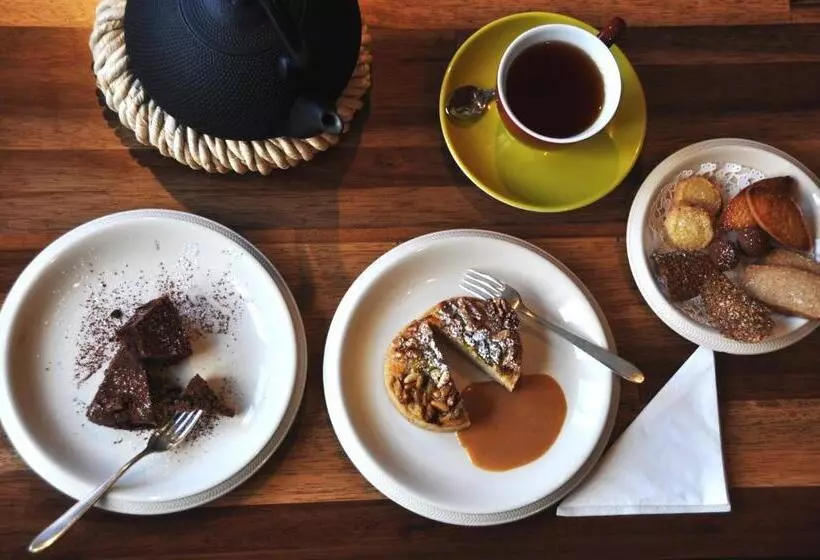 هتل Manoir Kasselslay