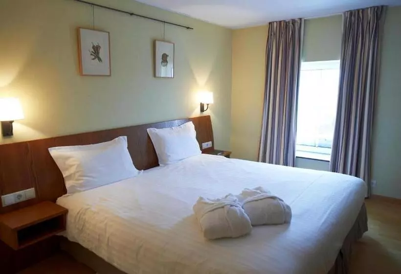 هتل Manoir Kasselslay