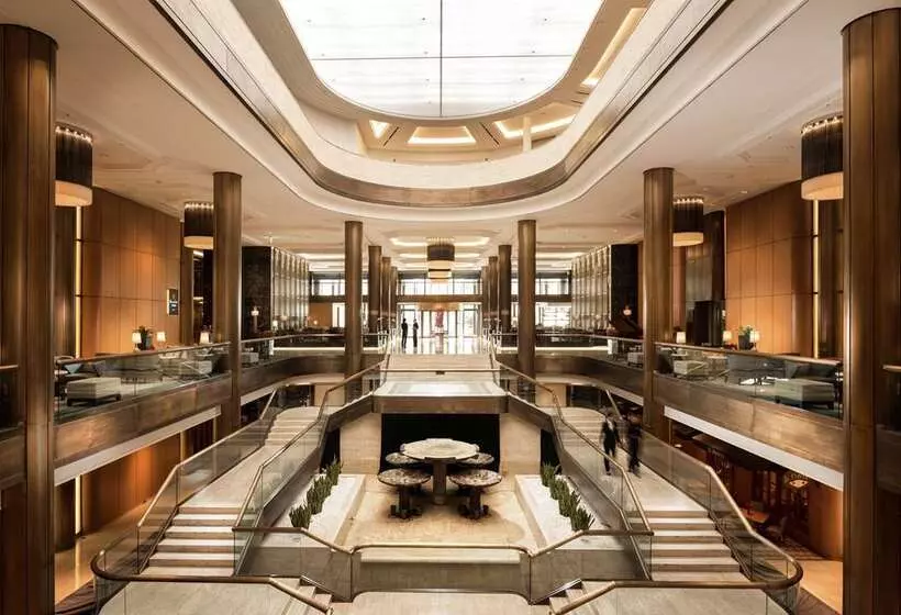 Hotel Millennium Hilton Seoul