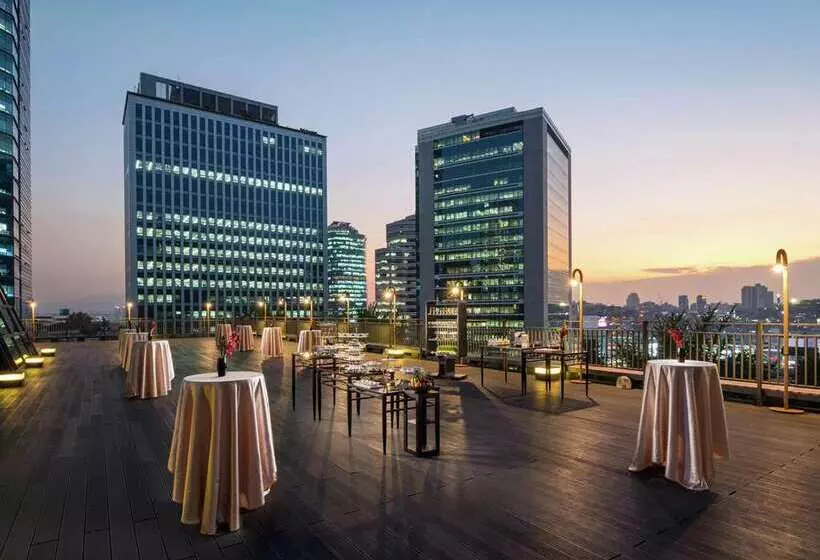 Hotel Millennium Hilton Seoul