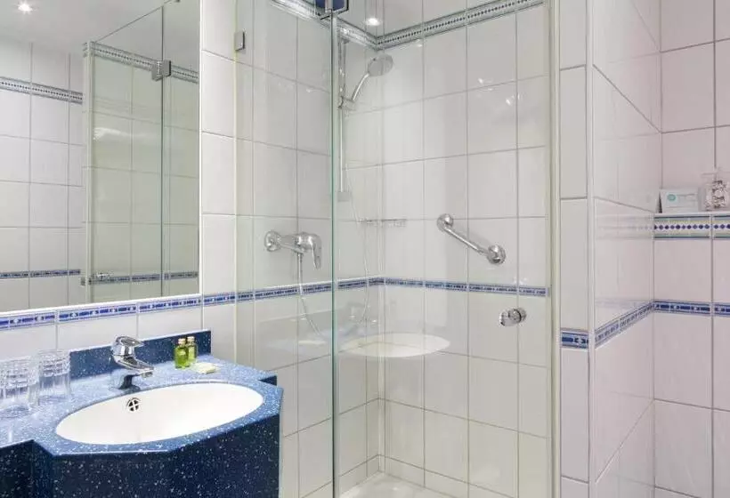 هتل Perrin Former Carlton