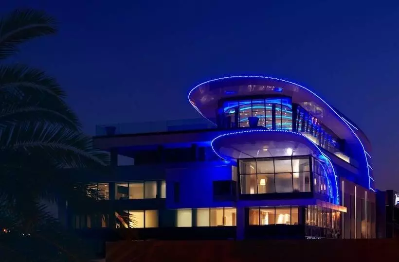 Radisson Blu Hotel, Kuwait