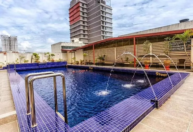 בית מלון כפרי Red Rock