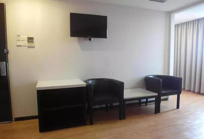 בית מלון כפרי Red Rock