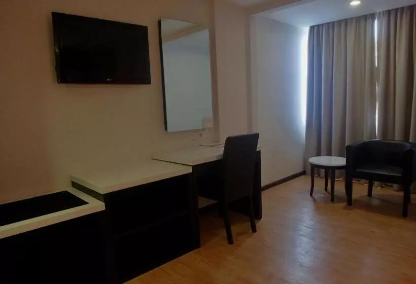 בית מלון כפרי Red Rock