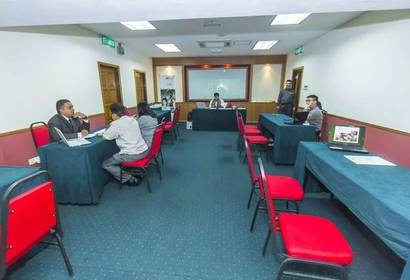 בית מלון כפרי Red Rock