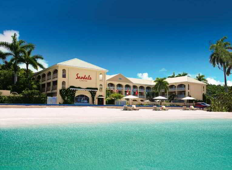 هتل Sandals Inn