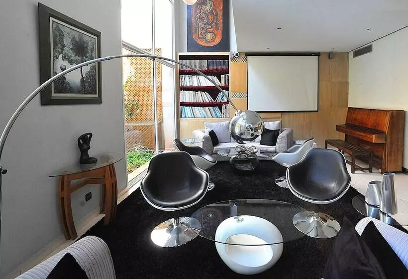 酒店 Casablanca Suites & Spa