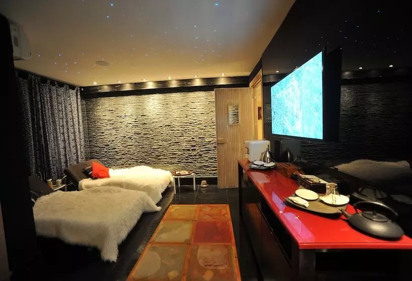 酒店 Casablanca Suites & Spa