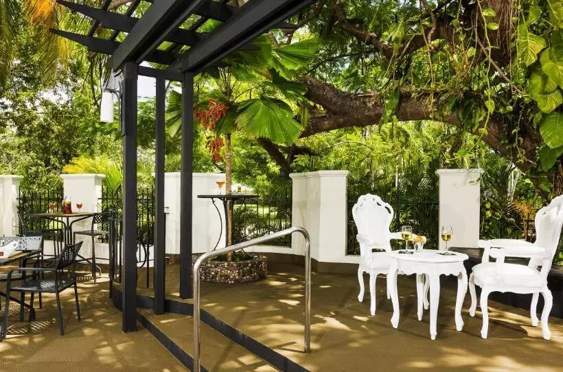 בית מלון כפרי Terra Nova All Suite