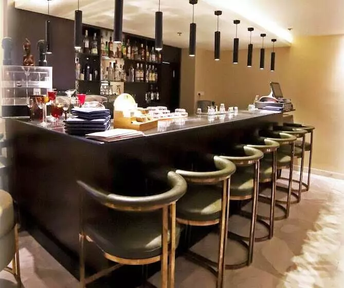 The Sanrock By Le Reve Hotels