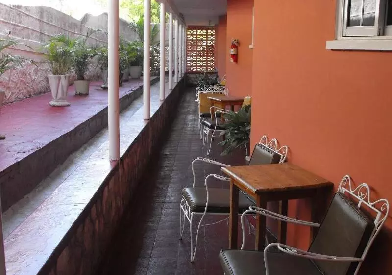 Otel Verney House Resort