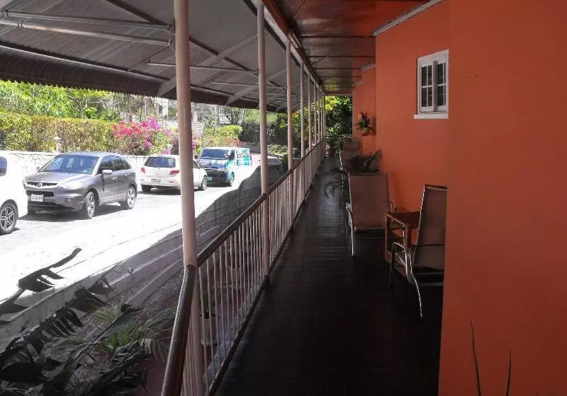 Otel Verney House Resort