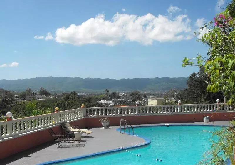 Otel Verney House Resort