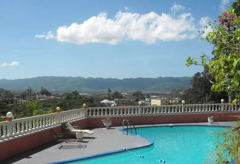 Otel Verney House Resort