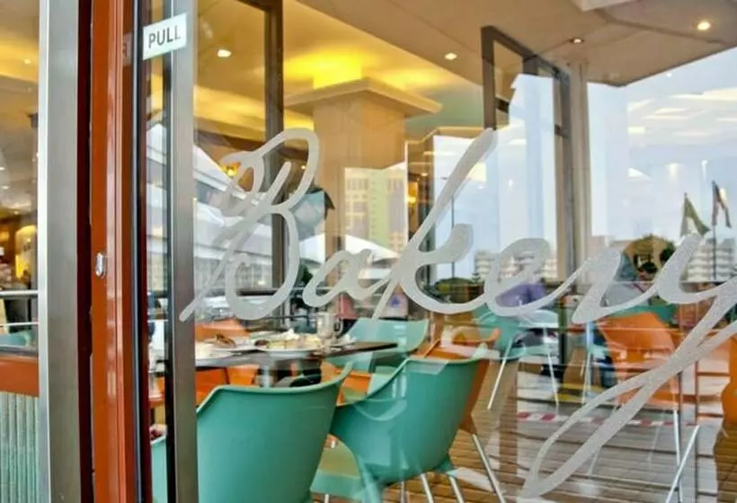 리조트 Genting Grand