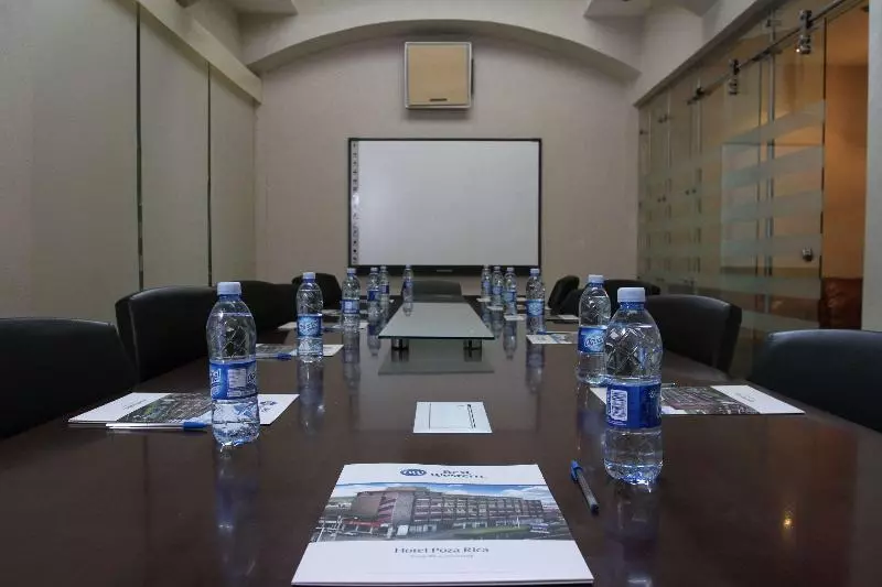 فندق Poza Rica Centro