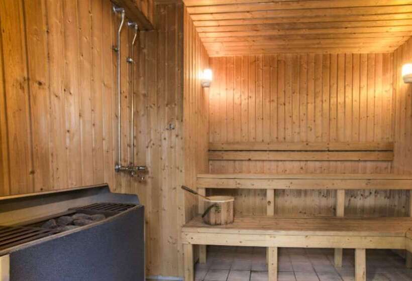 Clarion Collection Hotel Park