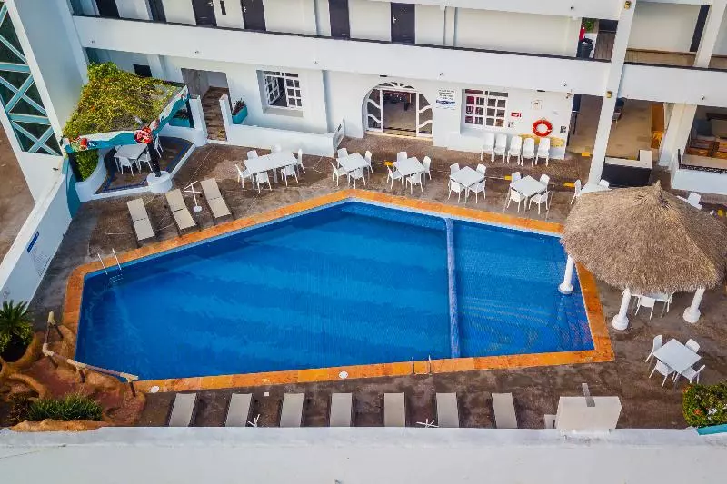 فندق Hacienda Mazatlan Sea View