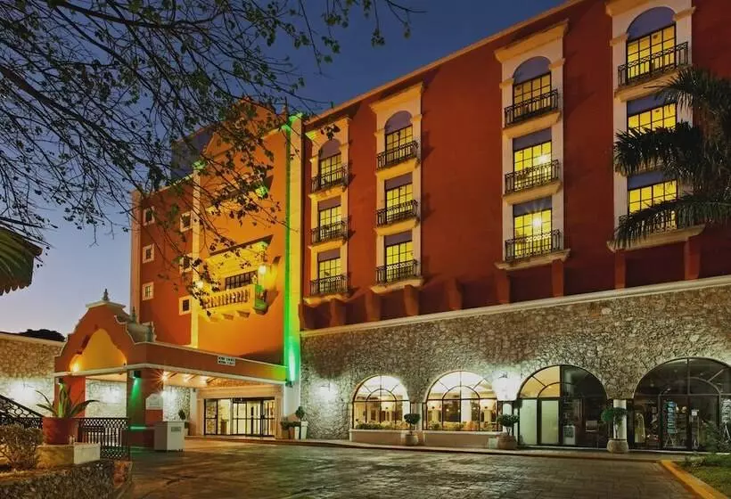 هتل Holiday Inn Merida, An Ihg