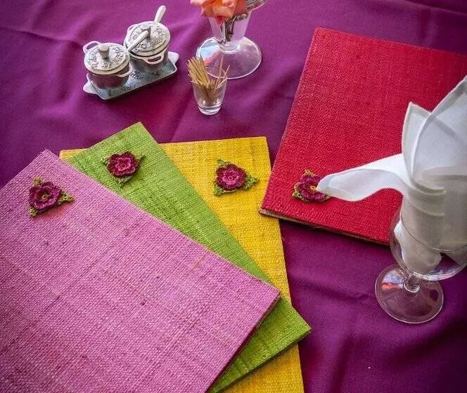 هتل Hôtel Des Thermes Antsirabe