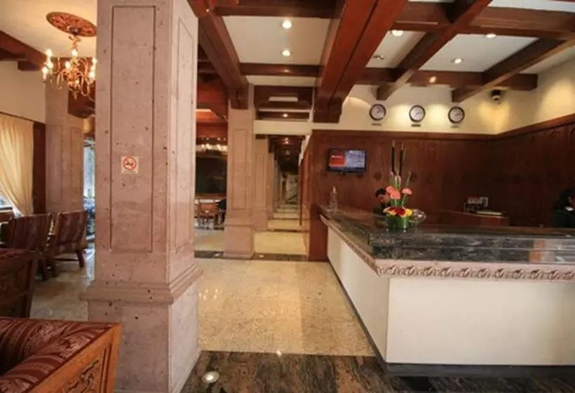 هتل Maria Cristina