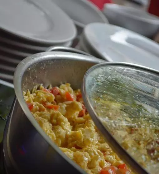 Отель Mercurio   Caters To Gay Men