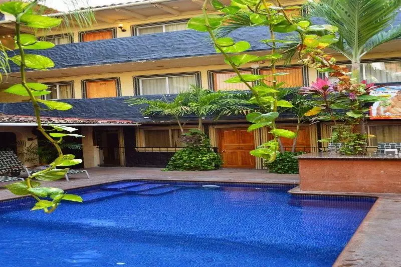 Отель Mercurio   Caters To Gay Men