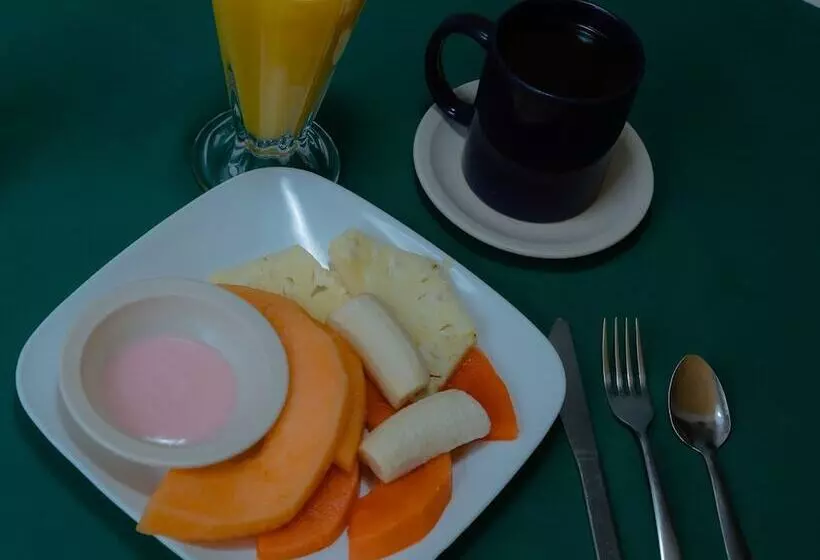 مُتل Zacatecas Courts