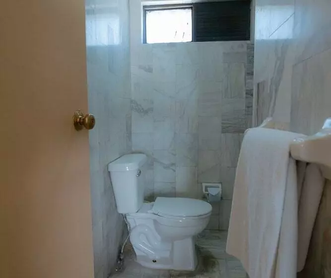 مُتل Zacatecas Courts