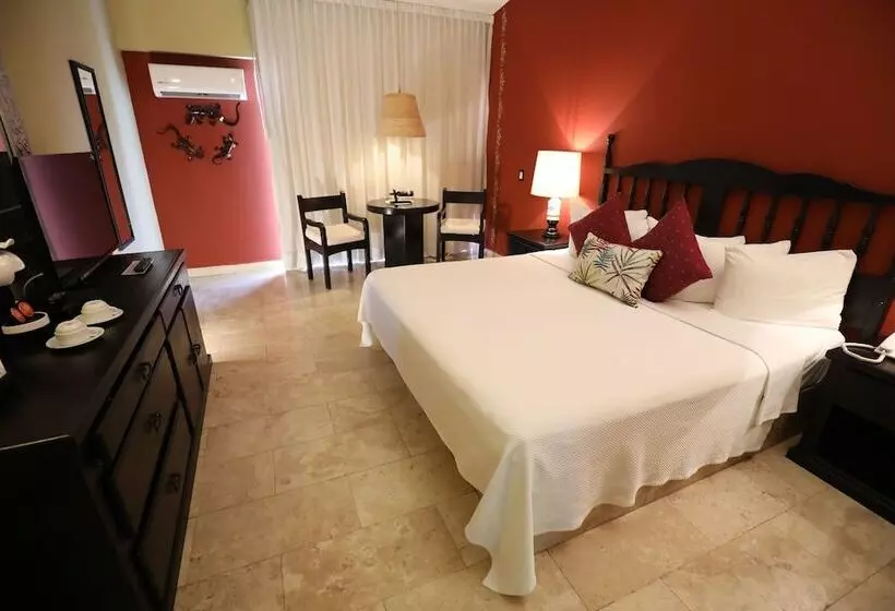 אתר נופש Montetaxco