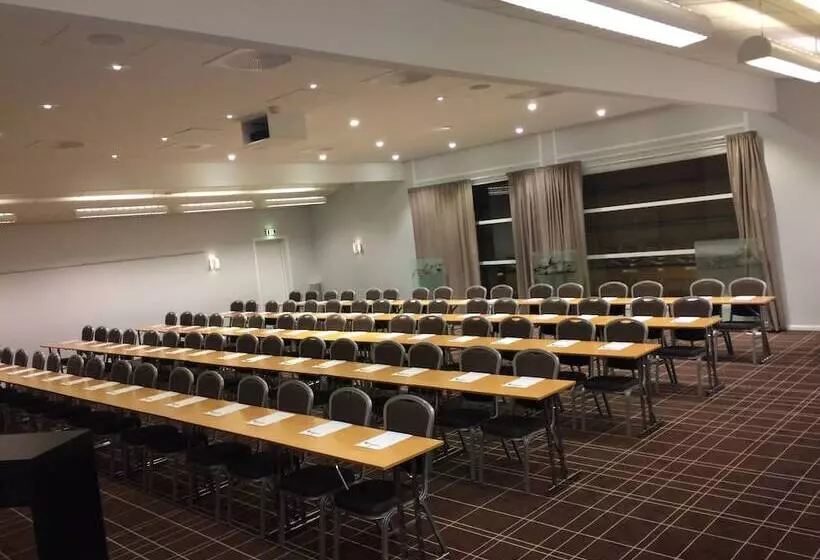 Grand Hotel   By Classic Norway Hotels