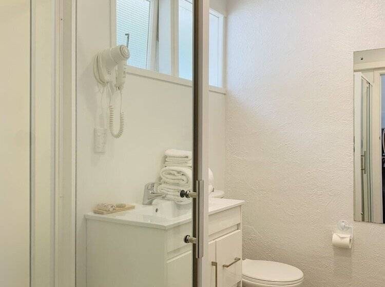 בית מלון כפרי Alpers Lodge & Conference Centre