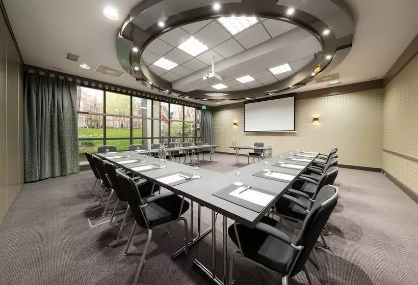 Отель Bilderberg Garden